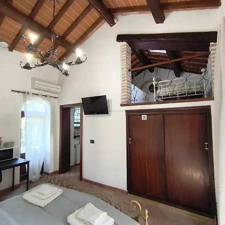 Il Quercetino Di Momo Bed & Breakfast 3*